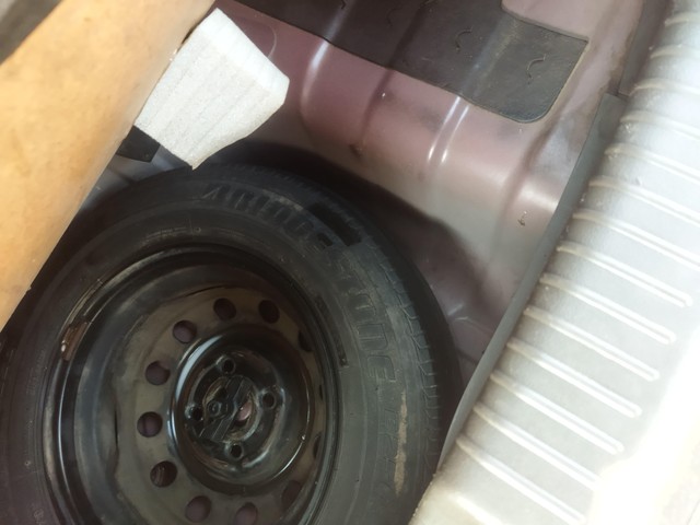 Second-hand 2015 Hyundai i10 Sportz 1.1L for sale in Kolkata-13