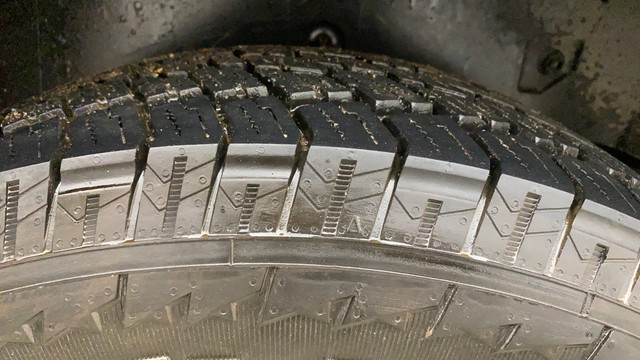 Second-hand 2021 Mahindra Thar LX 4WD Hard Top Diesel AT BSVI for sale in Hyderabad-9