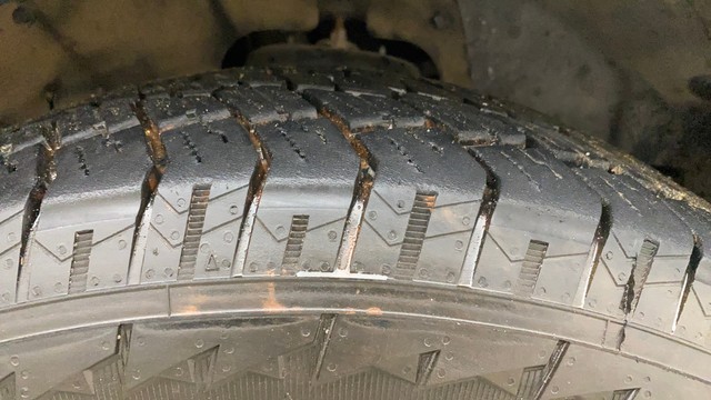 Second-hand 2021 Mahindra Thar LX 4WD Hard Top Diesel AT BSVI for sale in Hyderabad-5