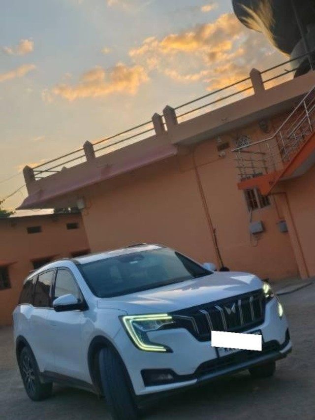 Second-hand 2024 Mahindra XUV700 AX7 7Str Diesel for sale in Gangavati-3