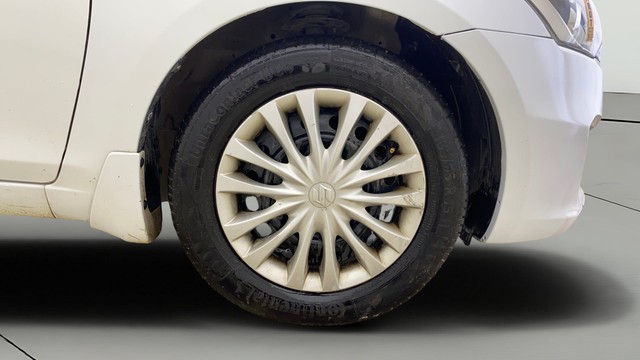 Second-hand 2017 Maruti Suzuki Ciaz VDi Plus SHVS for sale in Ahmedabad-23