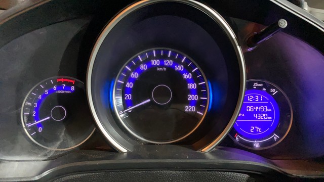 Second-hand 2016 Honda Jazz 1.2 VX i VTEC for sale in Kolkata-23