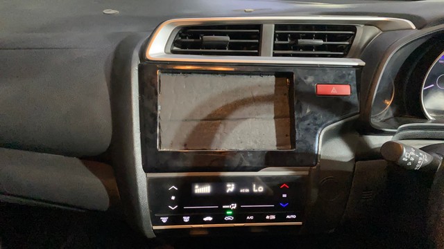 Second-hand 2016 Honda Jazz 1.2 VX i VTEC for sale in Kolkata-5