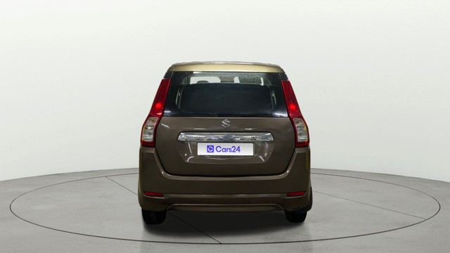 Second-hand 2019 Maruti Suzuki Wagon R VXI 1.2 for sale in Surat-14