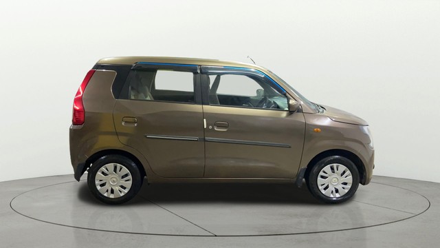 Second-hand 2019 Maruti Suzuki Wagon R VXI 1.2 for sale in Surat-12