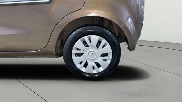 Second-hand 2019 Maruti Suzuki Wagon R VXI 1.2 for sale in Surat-28