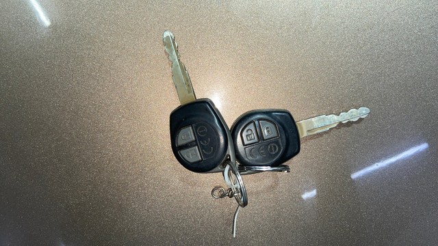 Second-hand 2019 Maruti Suzuki Wagon R VXI 1.2 for sale in Surat-6