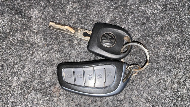 Second-hand 2019 Volkswagen Ameo 1.0 MPI Trendline for sale in Kochi-6