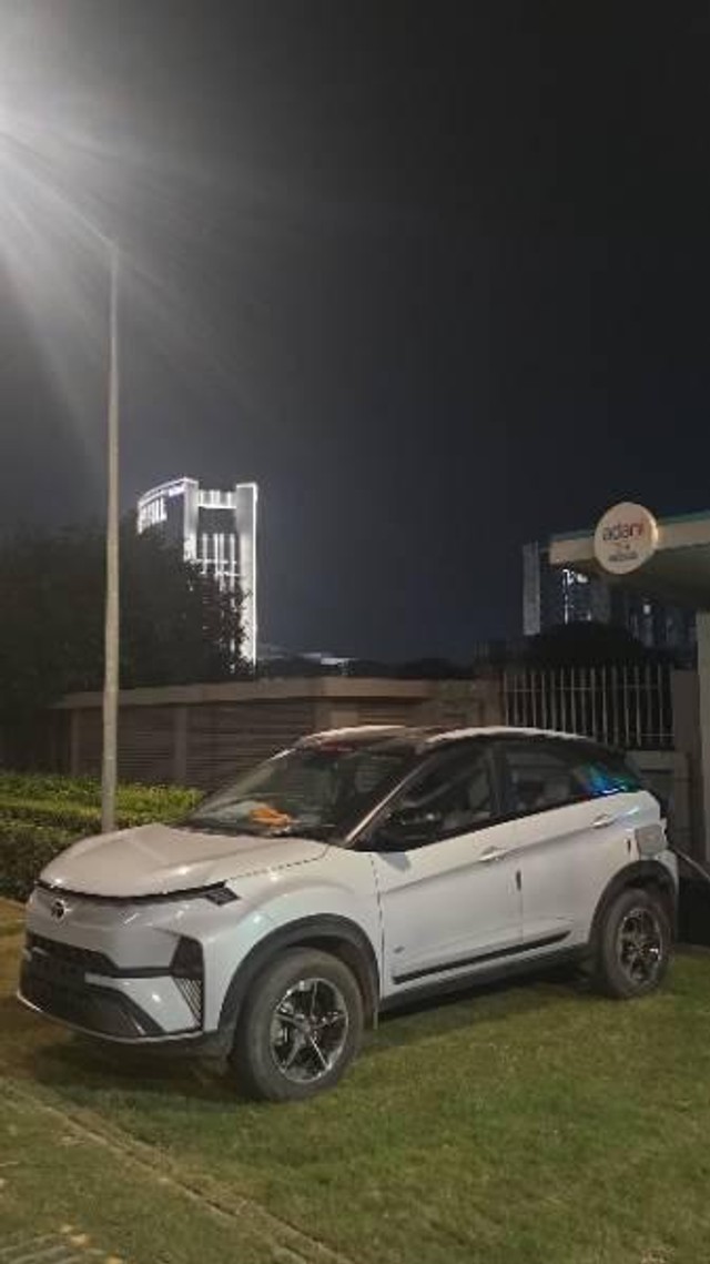 Tata Nexon EV Empowered Plus 45 - Photo 4