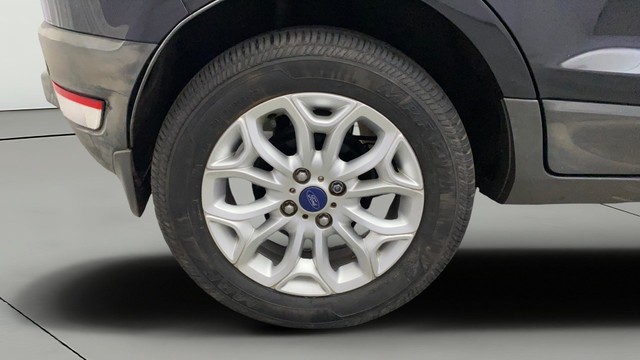 Second-hand 2016 Ford Ecosport 1.5 Ti VCT MT Titanium BSIV for sale in Kochi-28