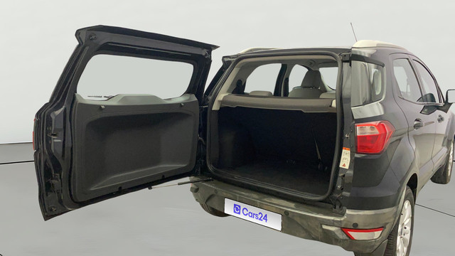 Second-hand 2016 Ford Ecosport 1.5 Ti VCT MT Titanium BSIV for sale in Kochi-5