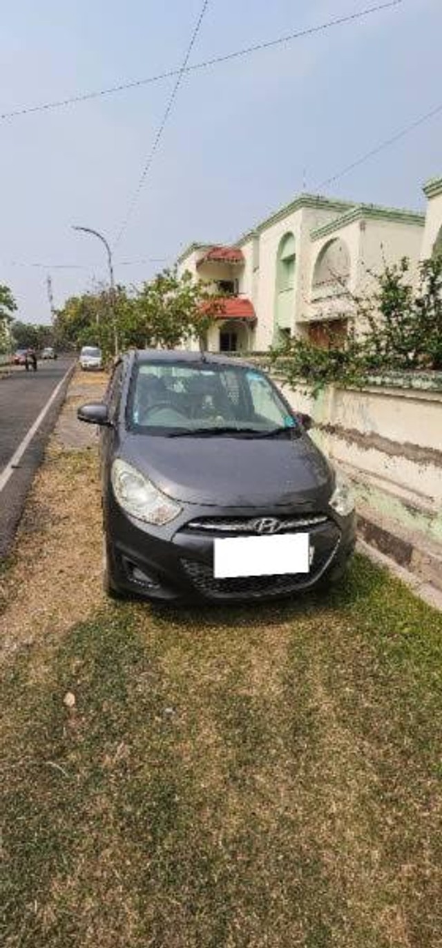 Hyundai i10 Era Second-hand 2011 Hyundai i10 Era for sale in Angul-0