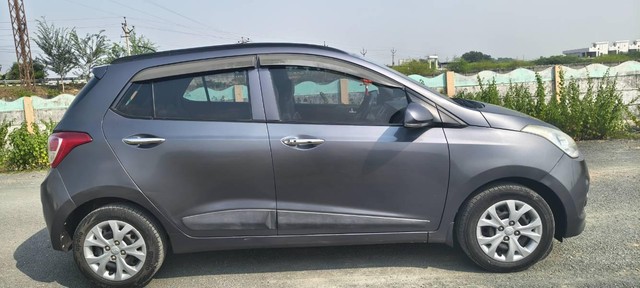 Second-hand 2014 Hyundai Grand i10 Sportz for sale in Nandyal-1