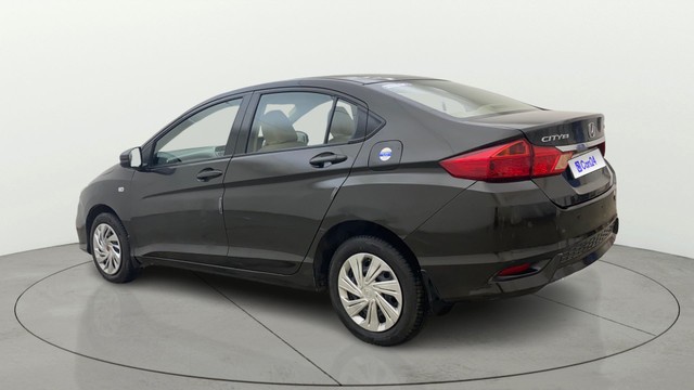 Second-hand 2018 Honda City i-VTEC S for sale in Hyderabad-4