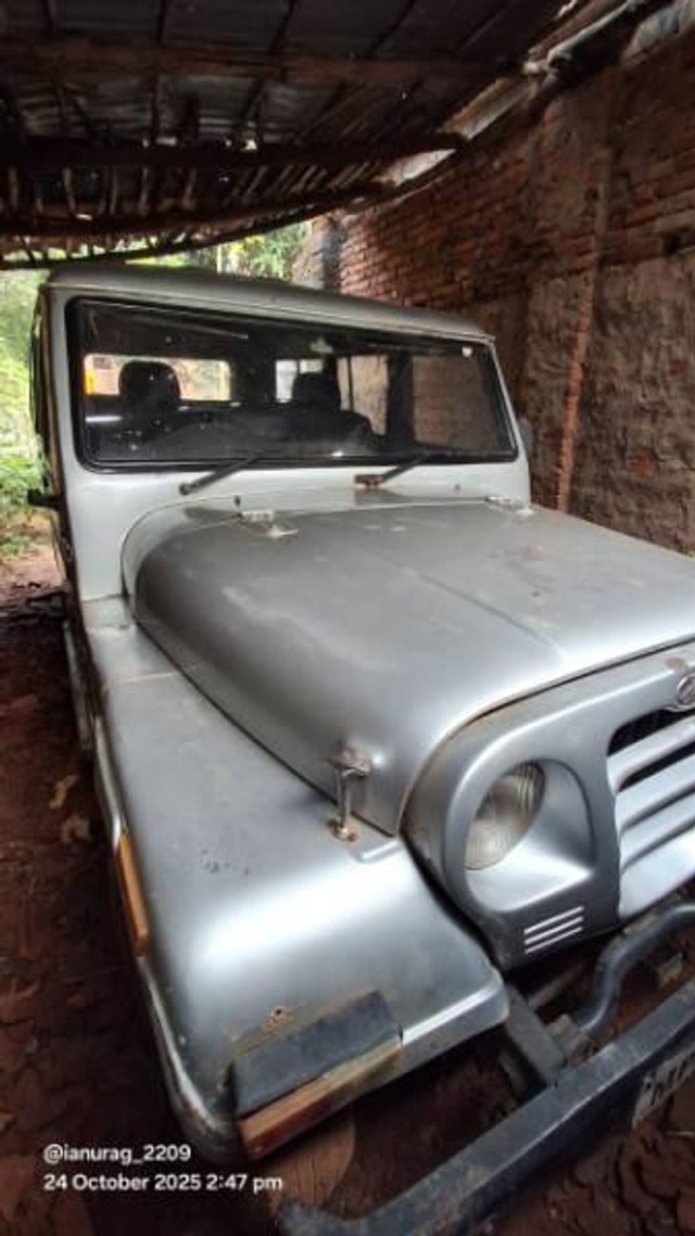 Second-hand 2003 Mahindra Jeep MAXX 10 seater for sale in Katni-5