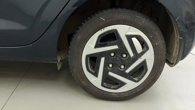 Second-hand 2024 Hyundai Grand i10 Nios Sportz for sale in Bangalore-19