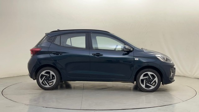 Second-hand 2024 Hyundai Grand i10 Nios Sportz for sale in Bangalore-2