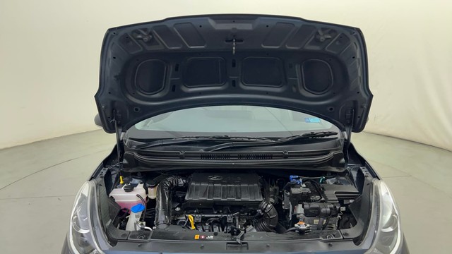 Second-hand 2024 Hyundai Grand i10 Nios Sportz for sale in Bangalore-8