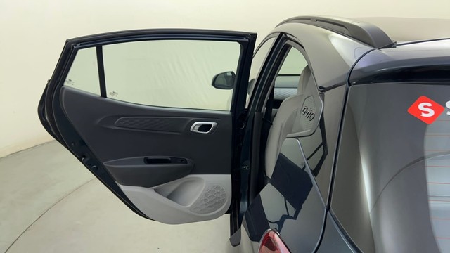 Second-hand 2024 Hyundai Grand i10 Nios Sportz for sale in Bangalore-30