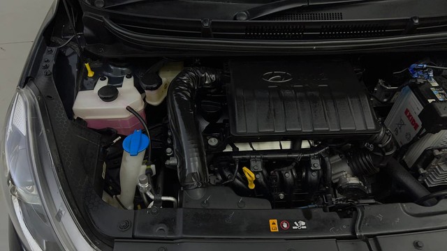 Second-hand 2024 Hyundai Grand i10 Nios Sportz for sale in Bangalore-31