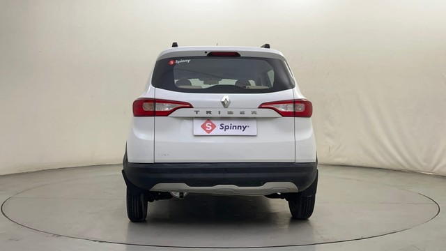Second-hand 2022 Renault Triber RXT EASY-R AMT for sale in Bangalore-4