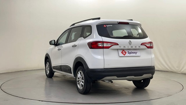 Second-hand 2022 Renault Triber RXT EASY-R AMT for sale in Bangalore-5