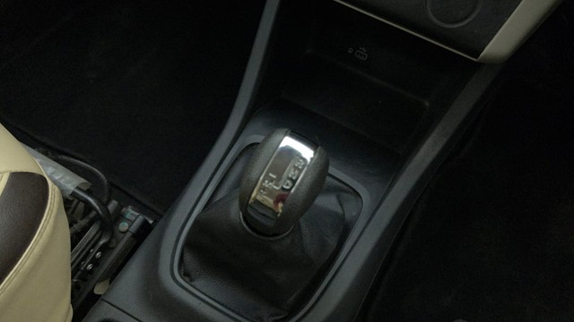 Second-hand 2022 Renault Triber RXT EASY-R AMT for sale in Bangalore-12