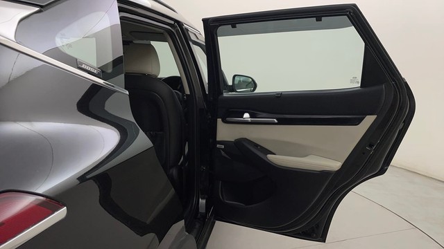 Second-hand 2020 Kia Seltos GTX Plus S Turbo DCT for sale in Bangalore-37