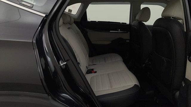 Second-hand 2020 Kia Seltos GTX Plus S Turbo DCT for sale in Bangalore-31