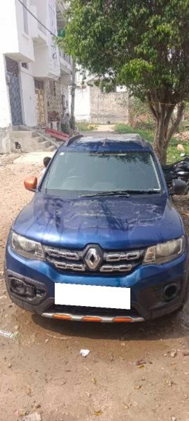Renault KWID RXT Second-hand 2017 Renault KWID RXT for sale in Meerut-2