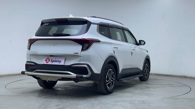 Second-hand 2022 Kia Carens Prestige Plus Diesel for sale in Hyderabad-3