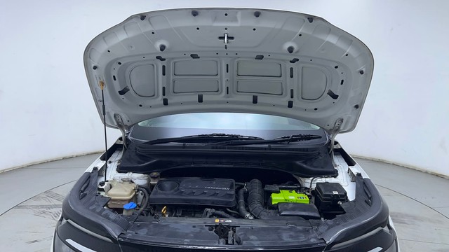 Second-hand 2022 Kia Carens Prestige Plus Diesel for sale in Hyderabad-8