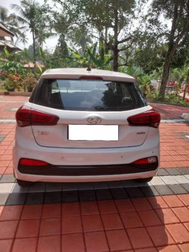 Hyundai i20 Asta Option CVT BSIV Second-hand 2018 Hyundai i20 Asta Option CVT BSIV for sale in Alappuzha-2