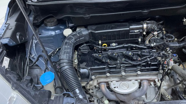 Second-hand 2020 Maruti Suzuki XL6 Zeta AT for sale in Hyderabad-37