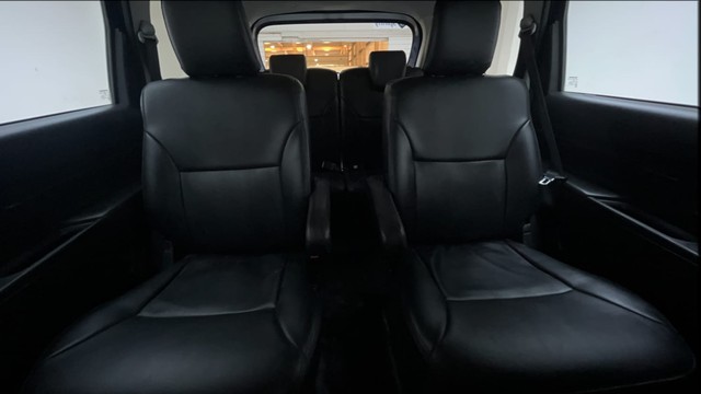 Second-hand 2020 Maruti Suzuki XL6 Zeta AT for sale in Hyderabad-33