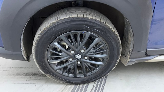 Second-hand 2020 Maruti Suzuki XL6 Zeta AT for sale in Hyderabad-20