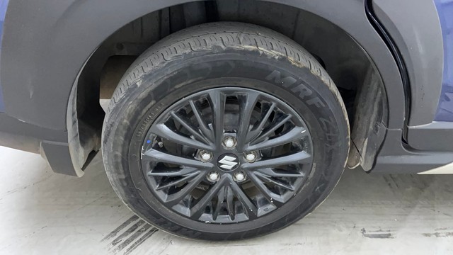 Second-hand 2020 Maruti Suzuki XL6 Zeta AT for sale in Hyderabad-18