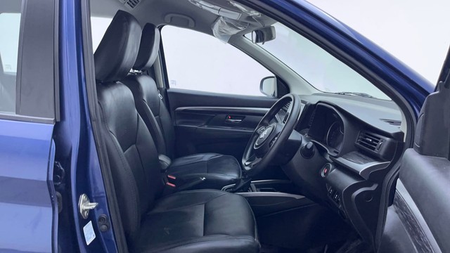 Second-hand 2020 Maruti Suzuki XL6 Zeta AT for sale in Hyderabad-15