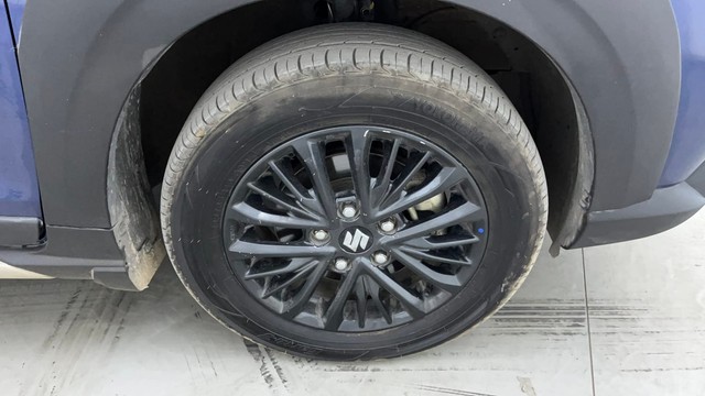 Second-hand 2020 Maruti Suzuki XL6 Zeta AT for sale in Hyderabad-17