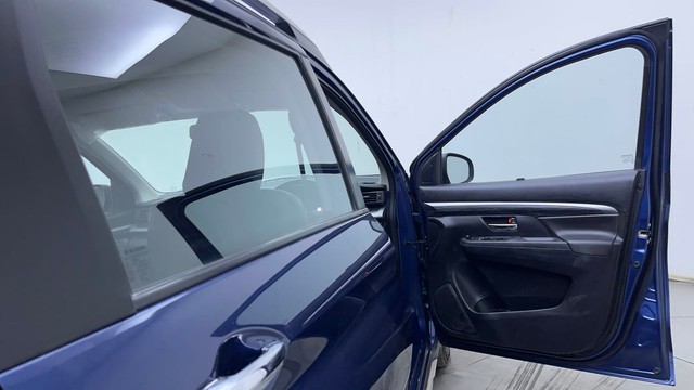 Second-hand 2020 Maruti Suzuki XL6 Zeta AT for sale in Hyderabad-16