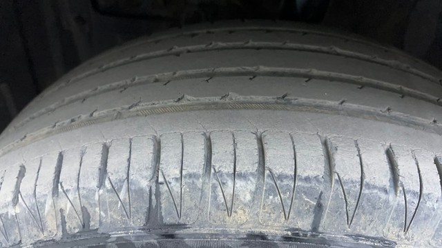 Second-hand 2017 Maruti Vitara Brezza ZXI Plus Dual Tone for sale in Hyderabad-26