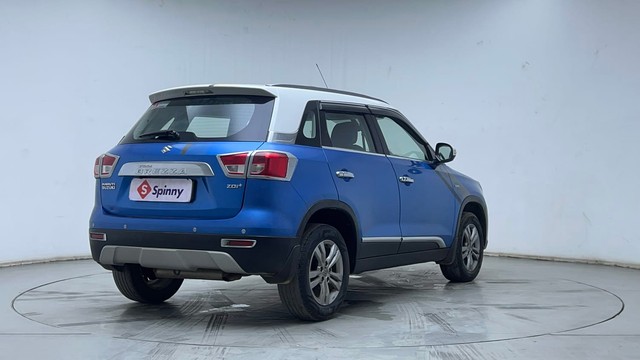 Second-hand 2017 Maruti Vitara Brezza ZXI Plus Dual Tone for sale in Hyderabad-3