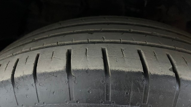 Second-hand 2023 Mahindra XUV300 W6 BSIV for sale in Hyderabad-33