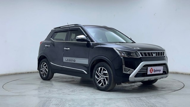 Second-hand 2023 Mahindra XUV300 W6 BSIV for sale in Hyderabad-1