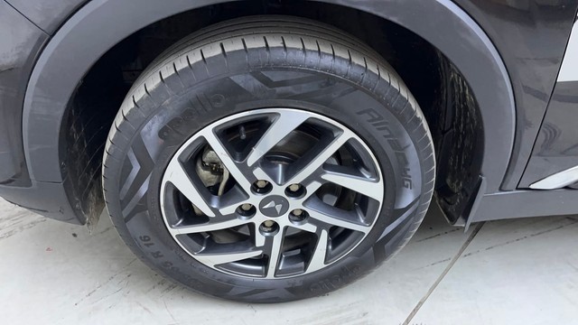 Second-hand 2023 Mahindra XUV300 W6 BSIV for sale in Hyderabad-20