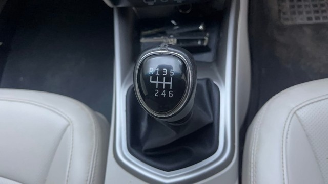 Second-hand 2023 Mahindra XUV300 W6 BSIV for sale in Hyderabad-12