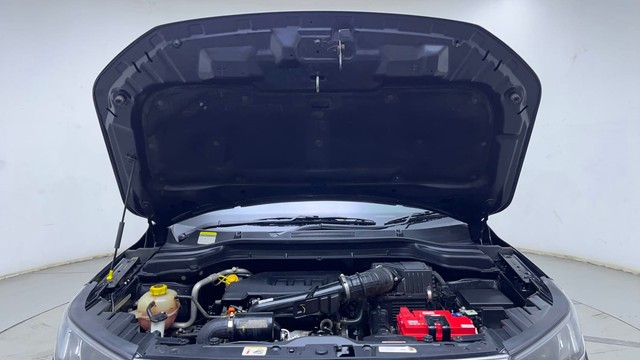 Second-hand 2023 Mahindra XUV300 W6 BSIV for sale in Hyderabad-8