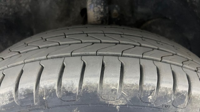 Second-hand 2017 Maruti Suzuki Baleno Delta Diesel for sale in Hyderabad-39