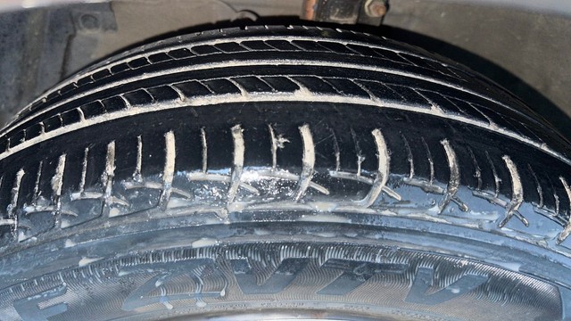 Second-hand 2015 Maruti Suzuki Ciaz VXi for sale in Ghaziabad-34