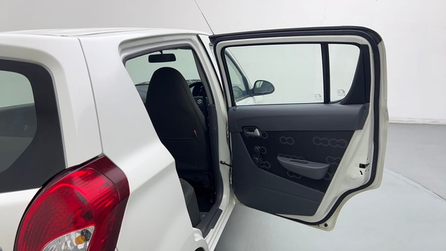 Second-hand 2015 Maruti Alto 800 LXi for sale in Ghaziabad-38